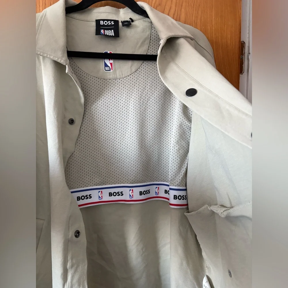 Boss light tan NBA Collaboration Coach Jacket L